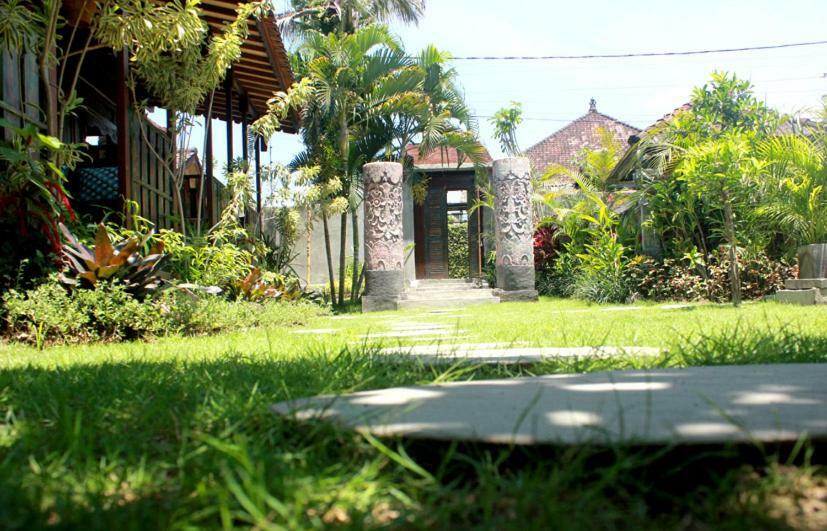 Hotel Swan House Canggu Exteriér fotografie
